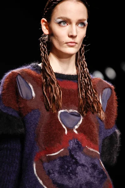 Look 101